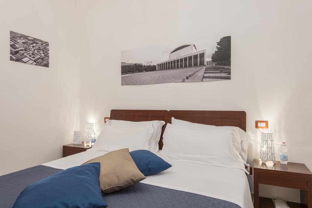 Eroom42 Guest House Rome Bagian luar foto