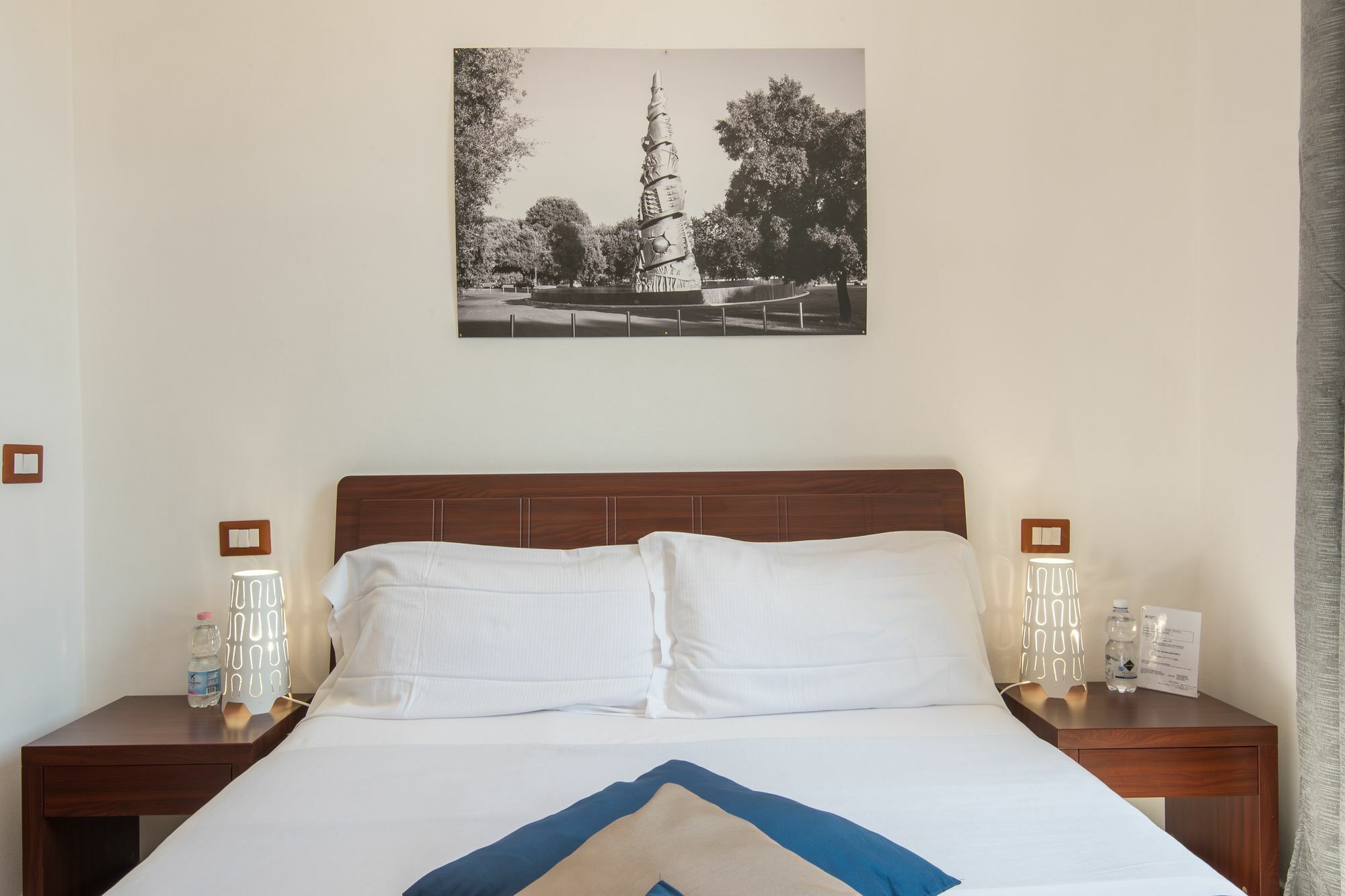 Eroom42 Guest House Rome Bagian luar foto