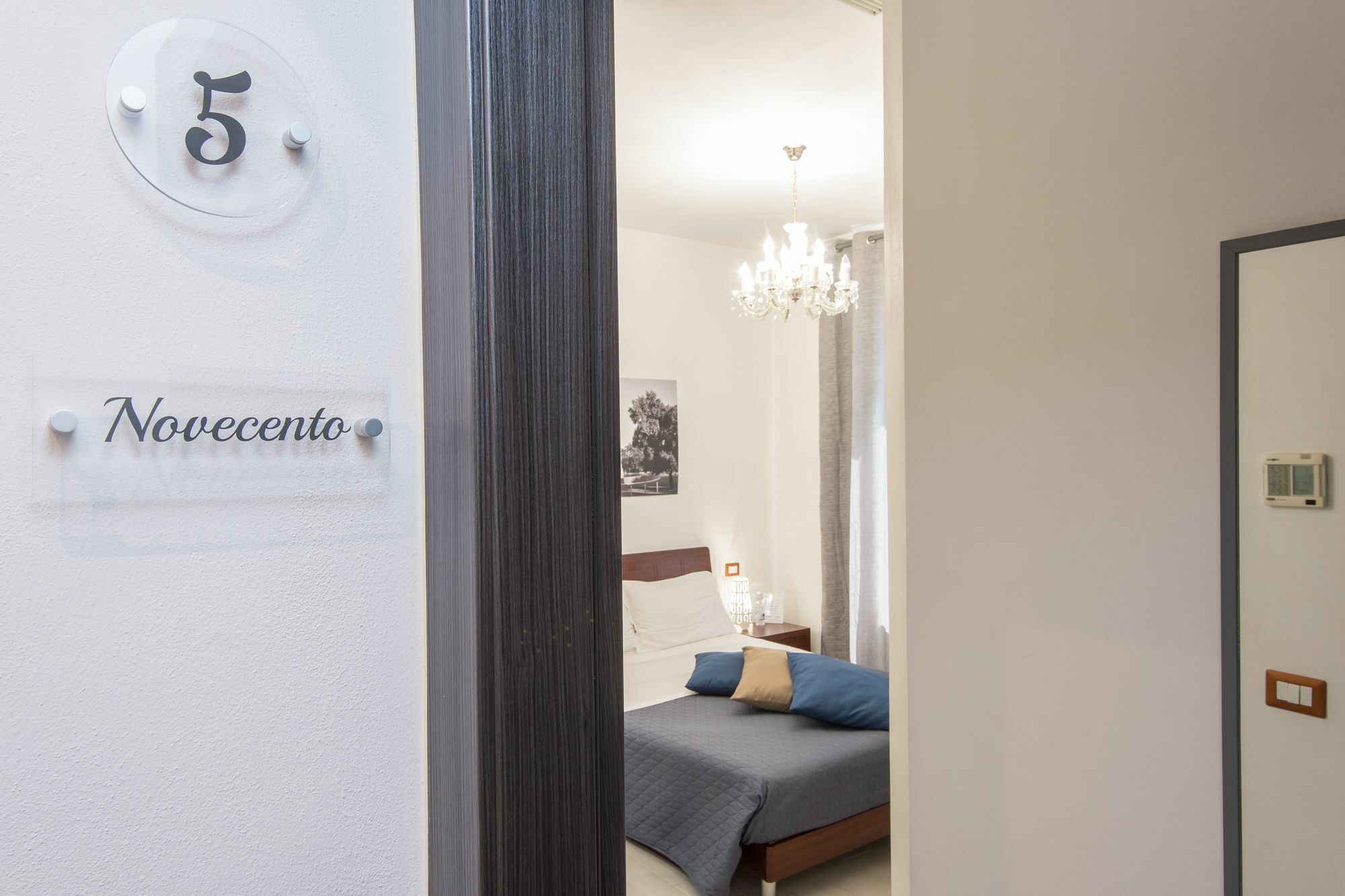 Eroom42 Guest House Rome Bagian luar foto