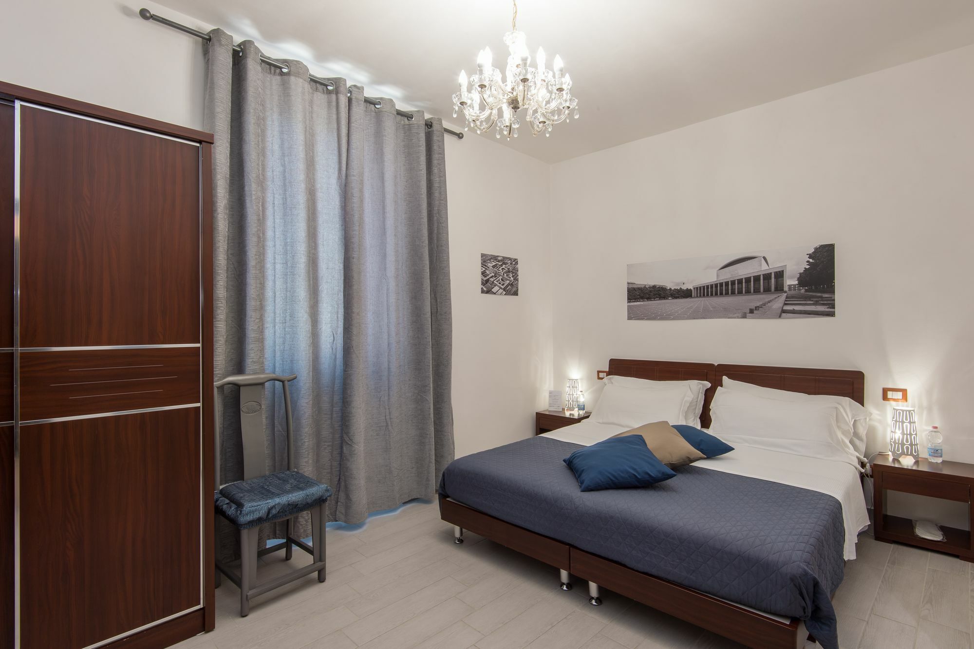 Eroom42 Guest House Rome Bagian luar foto