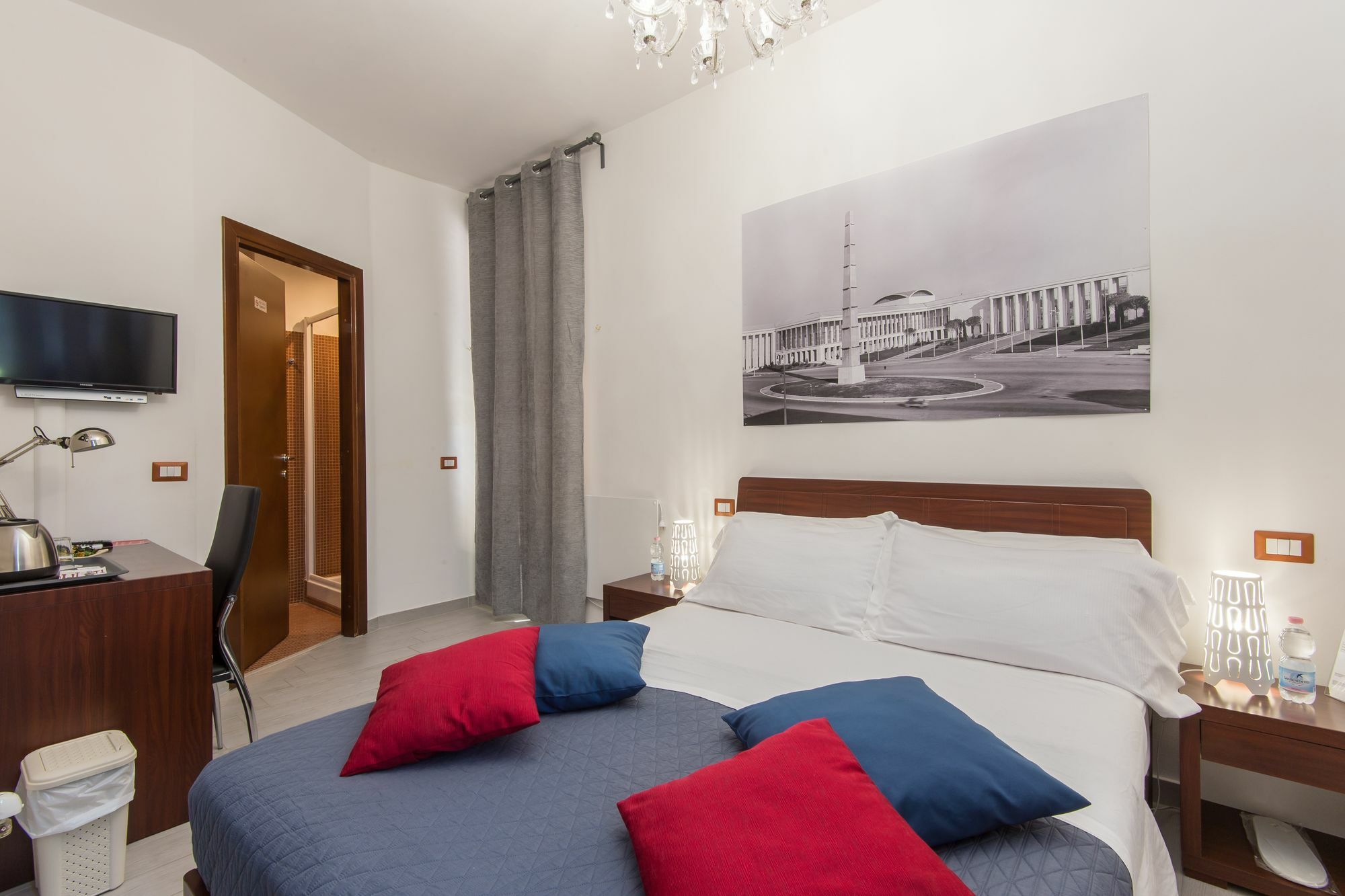 Eroom42 Guest House Rome Bagian luar foto