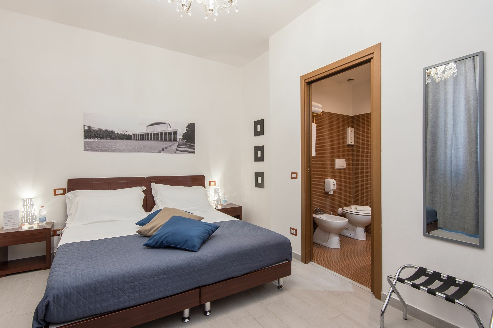 Eroom42 Guest House Rome Bagian luar foto