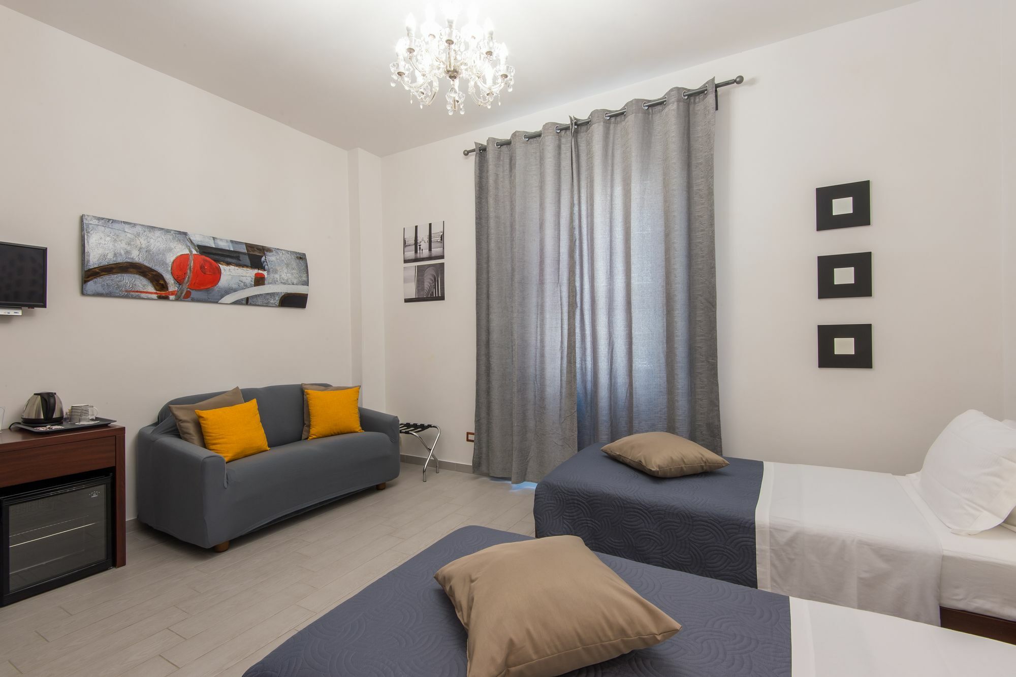 Eroom42 Guest House Rome Bagian luar foto